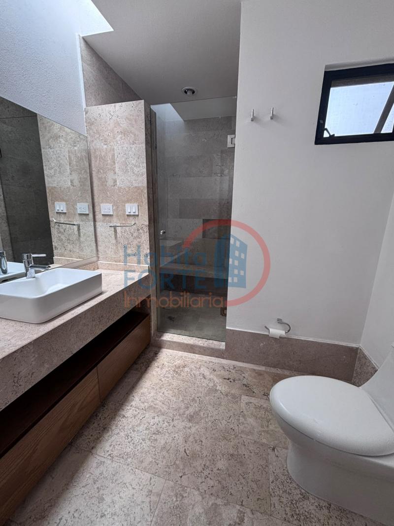 Renta de Casa en , ALTO LAGO PRIVADA RESIDENCIAL
