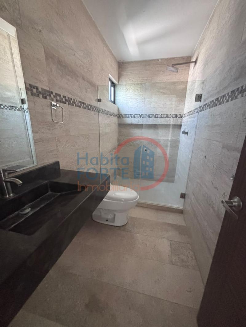 Venta de Casa en SAN LUIS POTOSI, LA LOMA DE GOLF