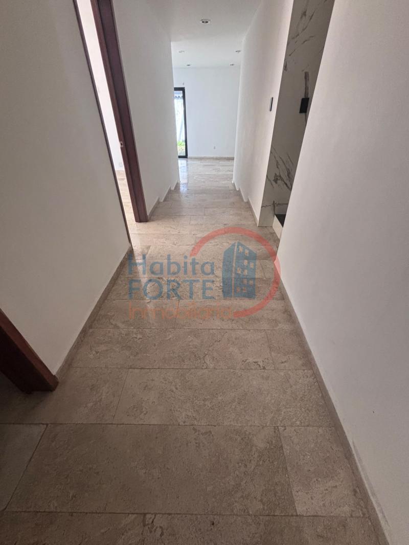 Venta de Casa en SAN LUIS POTOSI, LA LOMA DE GOLF