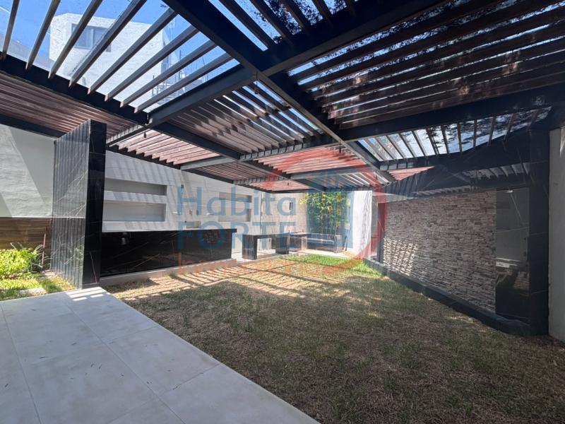 Venta de Casa en SAN LUIS POTOSI, LA LOMA DE GOLF
