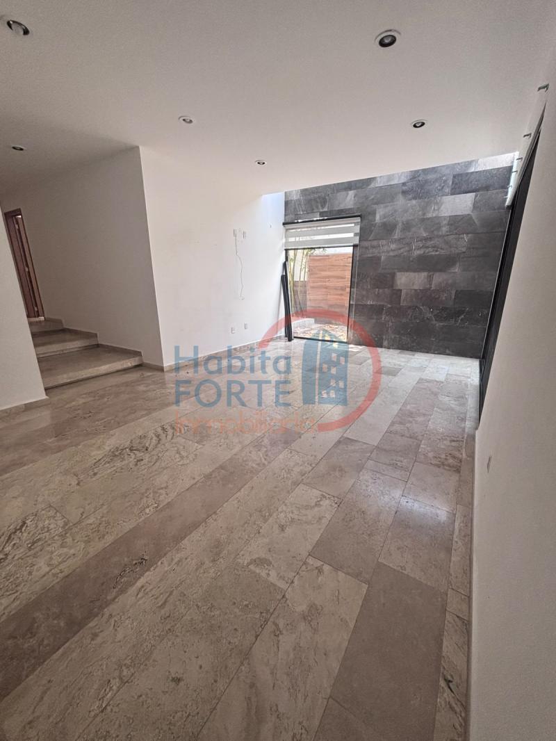 Venta de Casa en SAN LUIS POTOSI, LA LOMA DE GOLF