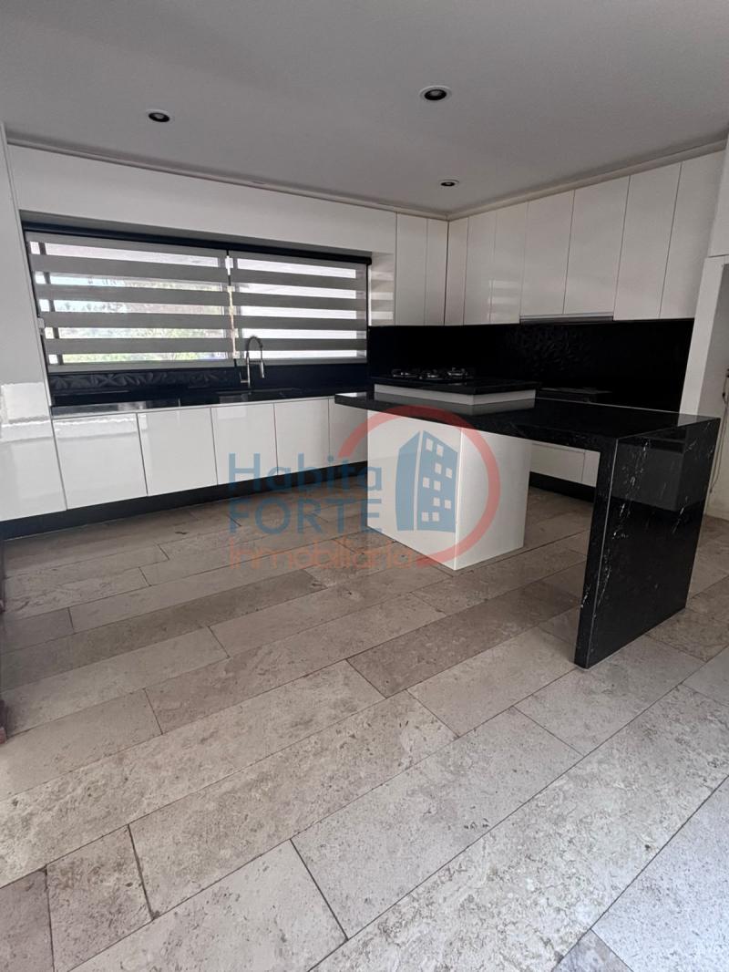 Venta de Casa en SAN LUIS POTOSI, LA LOMA DE GOLF