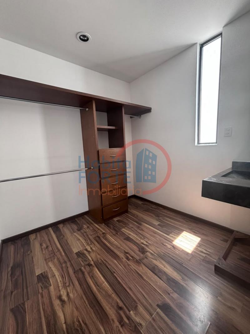 Venta de Casa en SAN LUIS POTOSI, LA LOMA DE GOLF