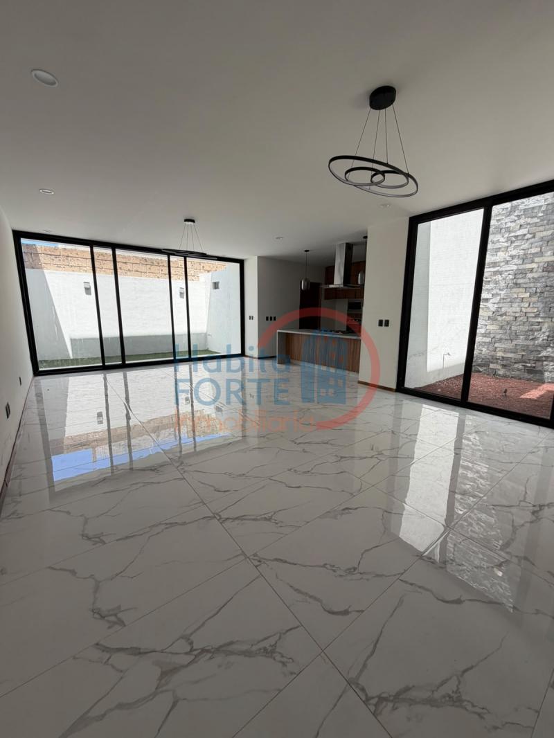 Renta de Casa en , PRIVADA LOMAS DE CHAPULTEPEC