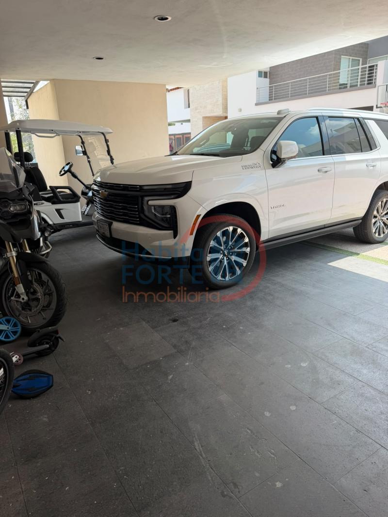 Venta de Casa en SAN LUIS POTOSI, LA LOMA DE GOLF