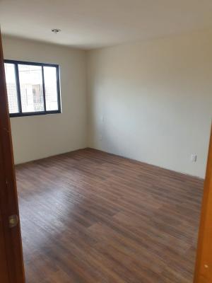 Venta de Departamento en Las Aguilas 1A SECC